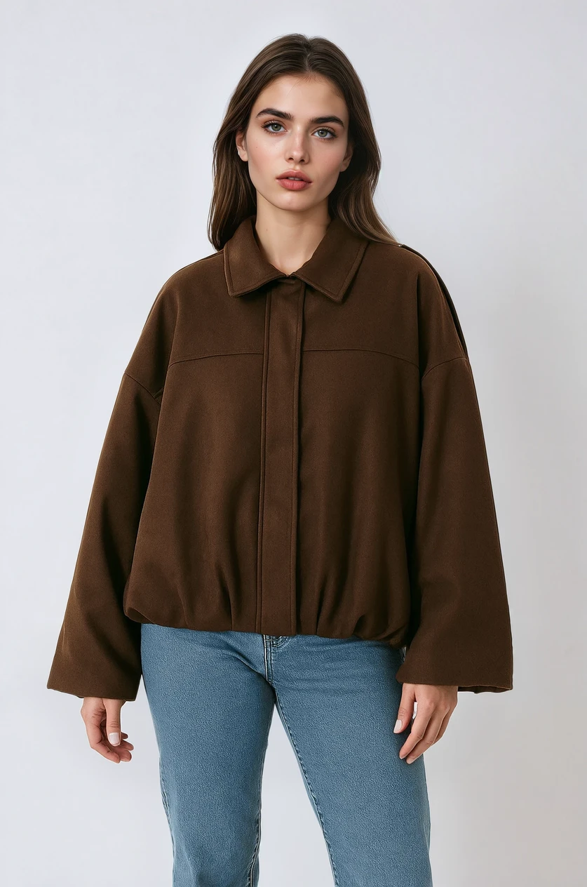 Essential Kort Oversize Jakke med Ballonærmer